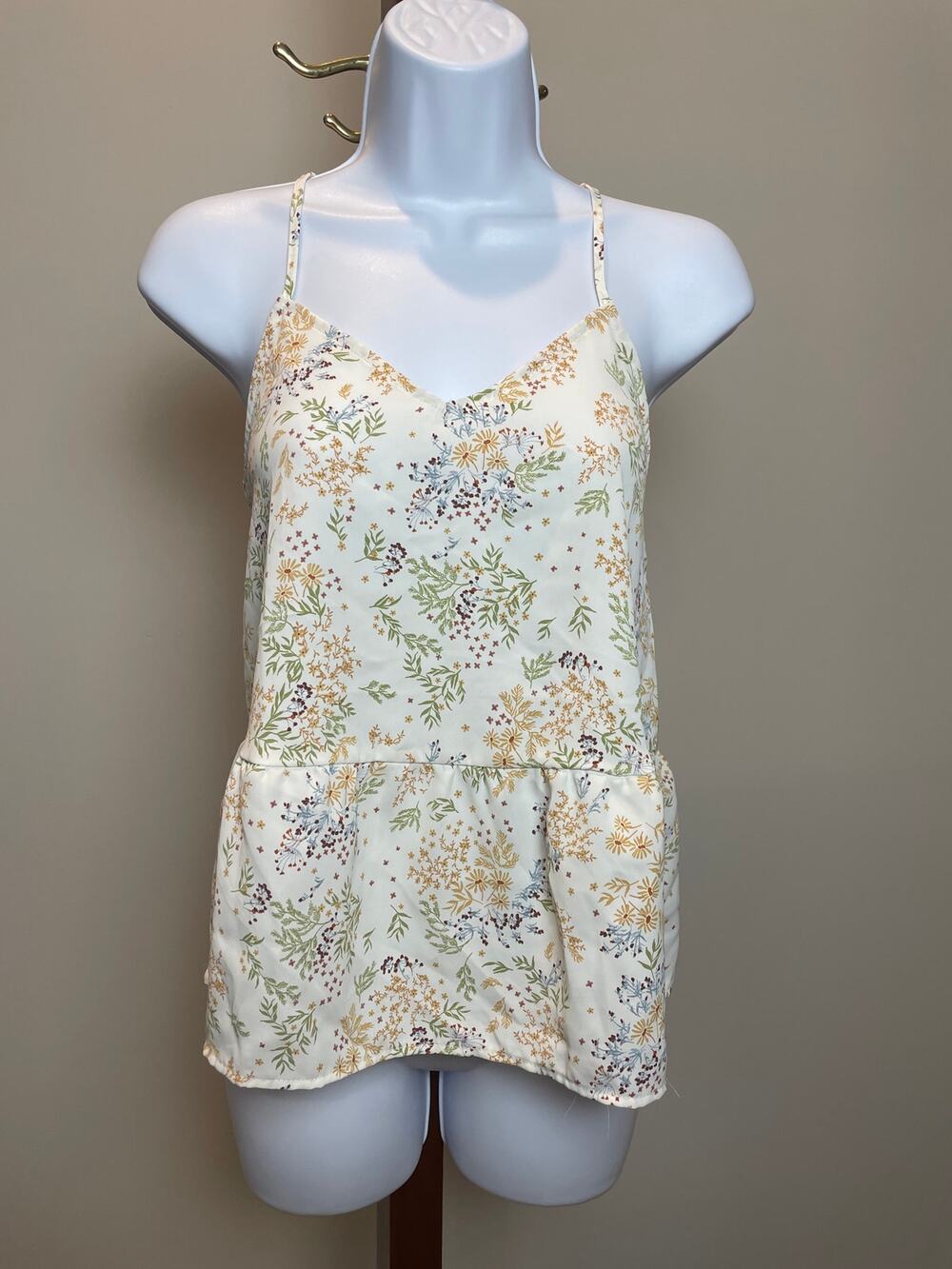 Olive & Oak White Floral Spaghetti‑Strap Tie‑Back Top Size S NWT